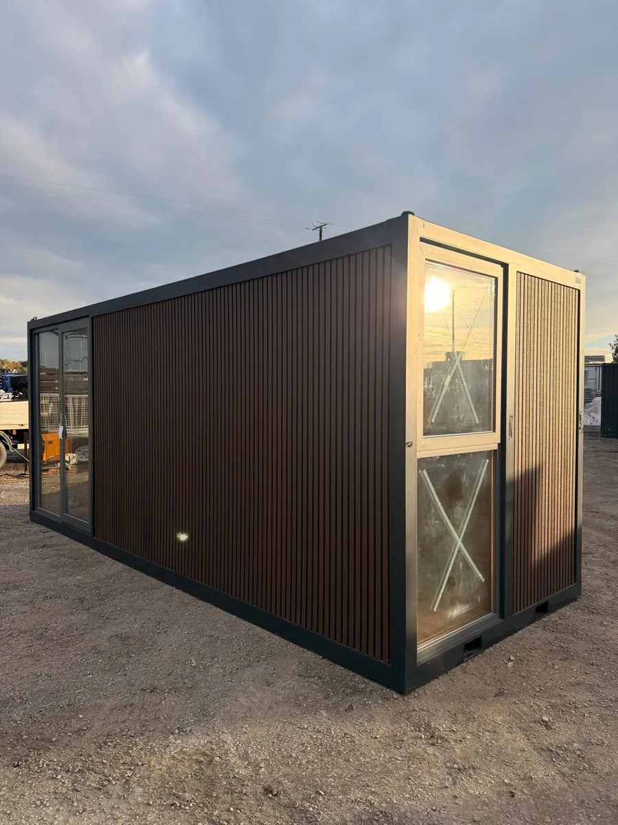 20ft Office/ Garden room - Image 3