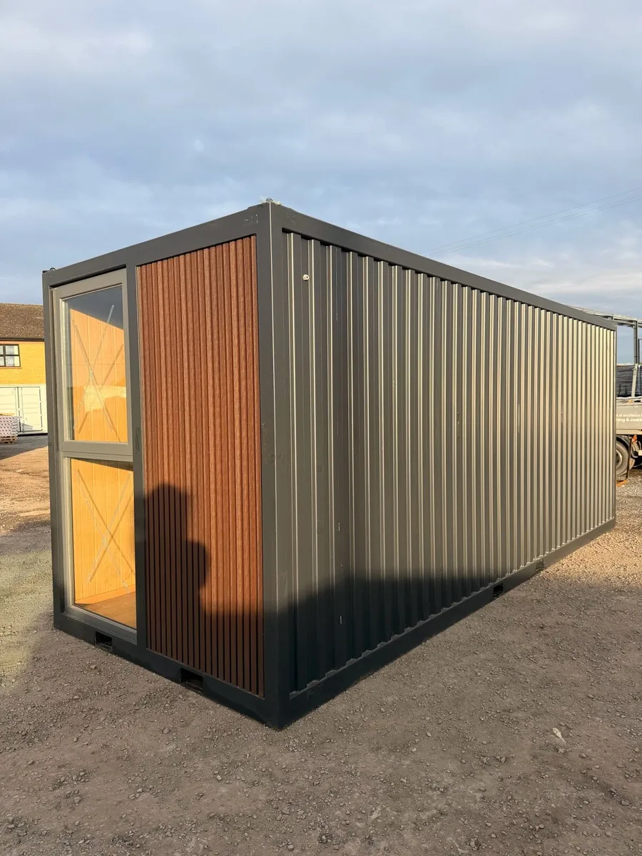 20ft Office/ Garden room - Image 4