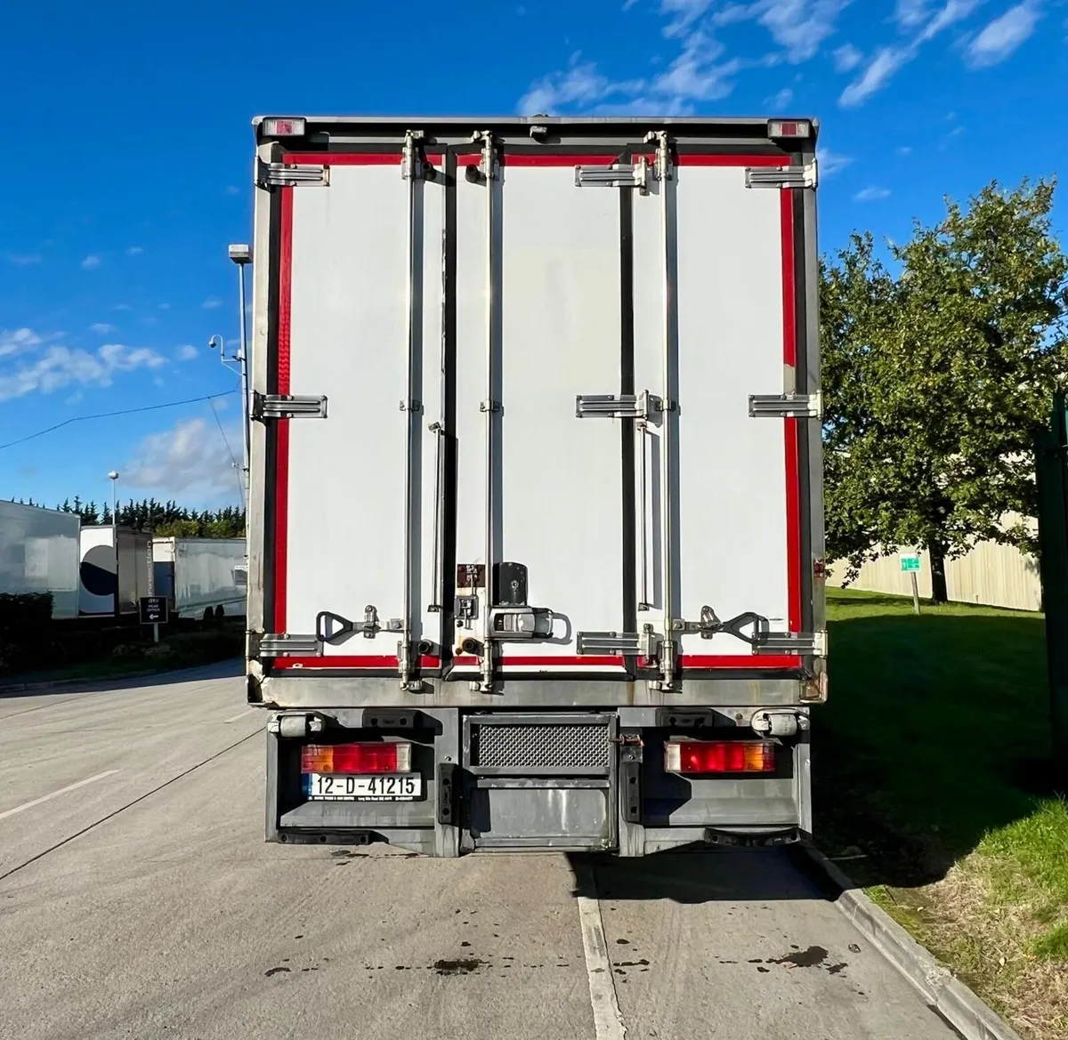 Mercedes Atego Fridge Ad - Image 3