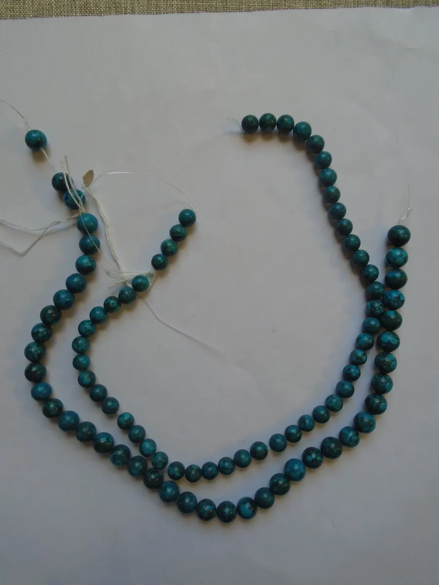 Gemstone beads, Jewellery making supplies, Crafts - Image 1