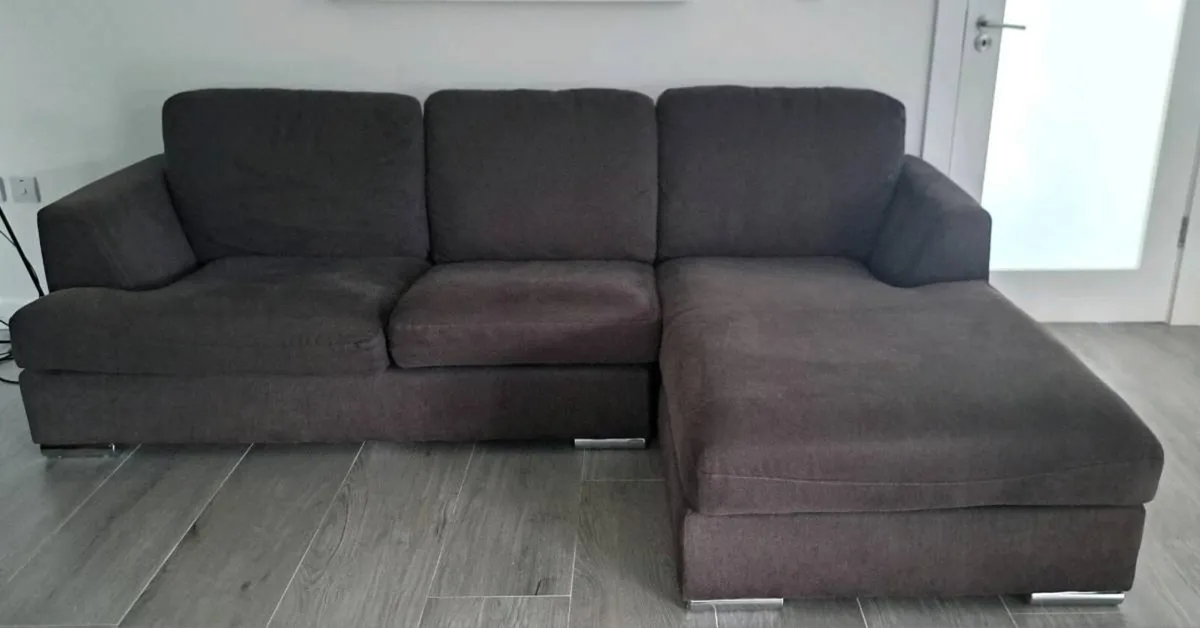 3 Seater Chaise Couch - Image 2