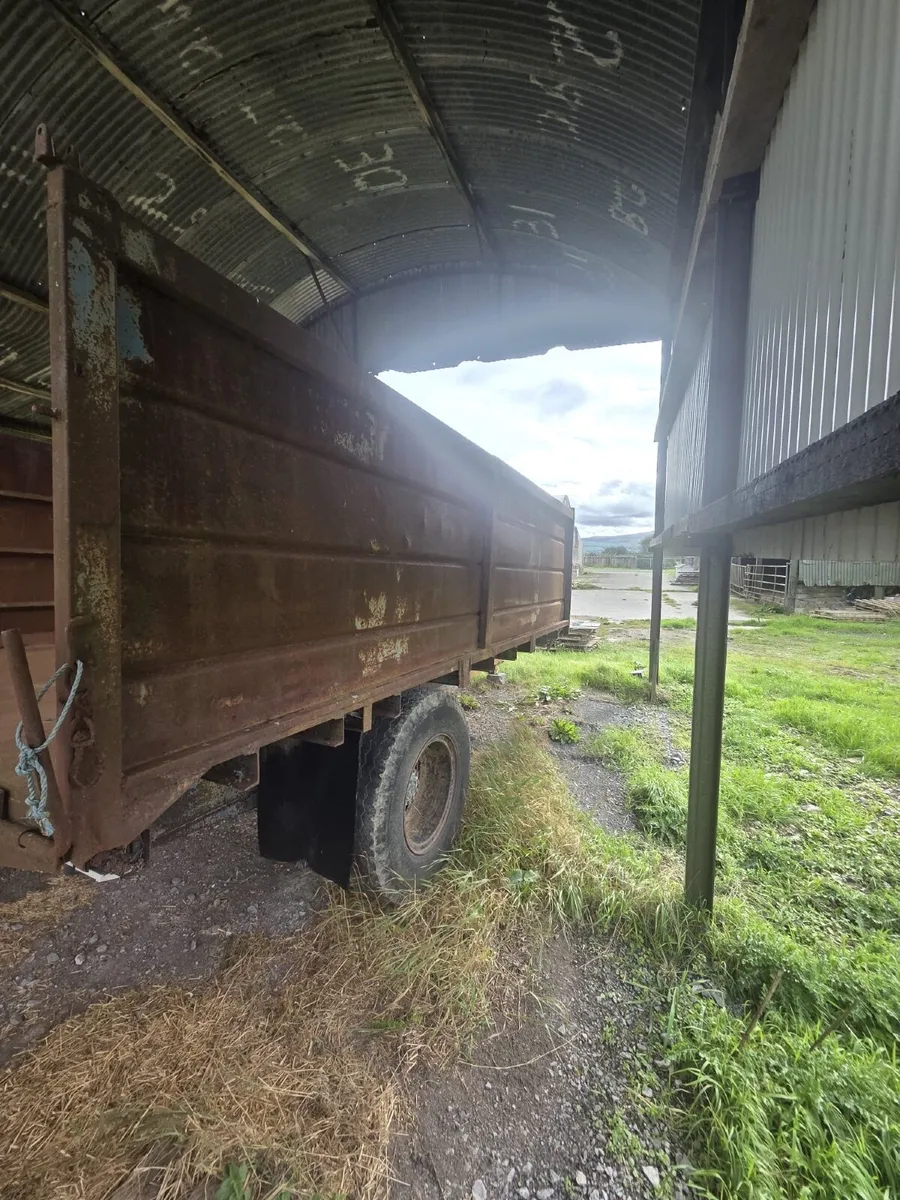 2 Trailers for sale - Image 1
