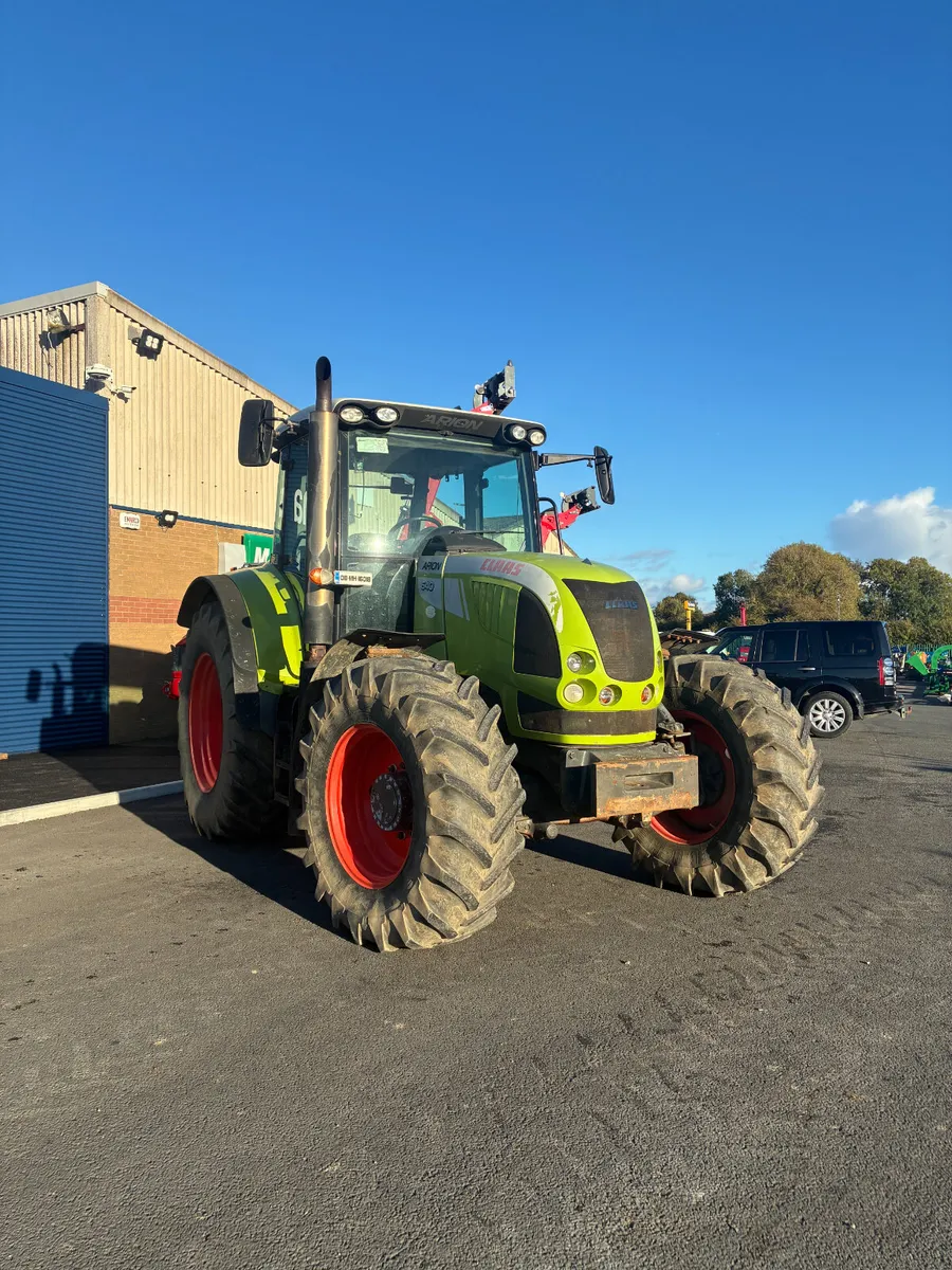Claas Arion 640 - Image 2