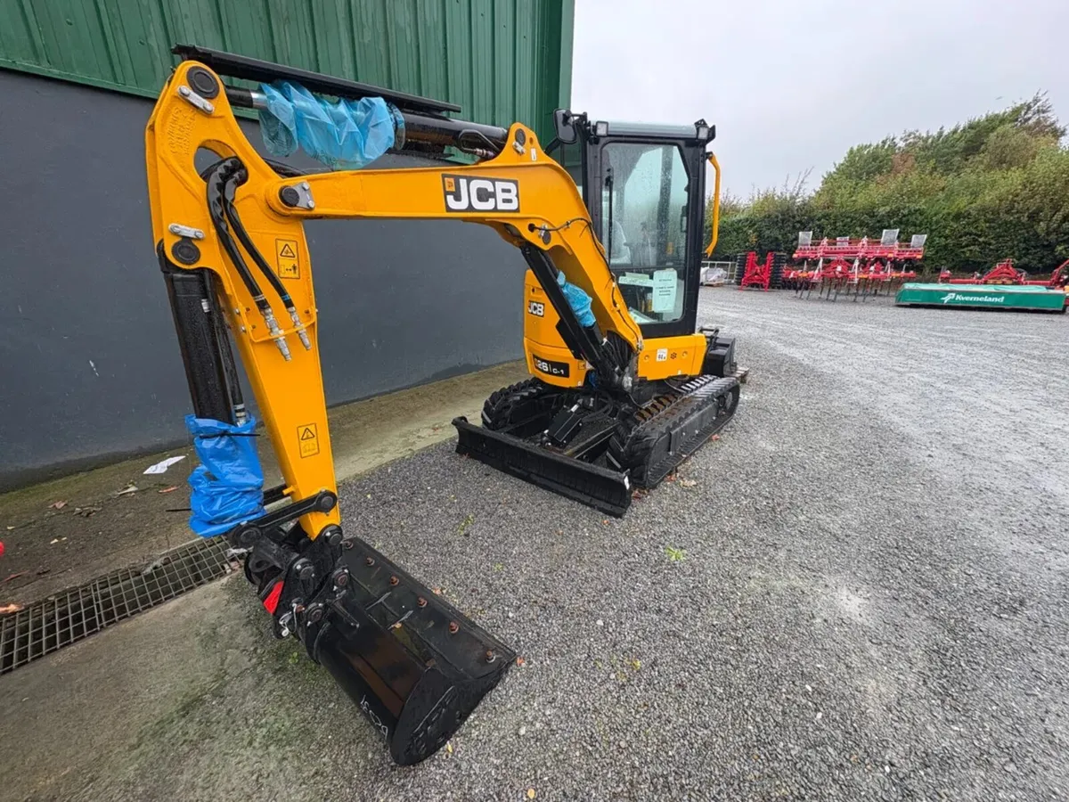 JCB 26C-1 MINI DIGGER - Image 4