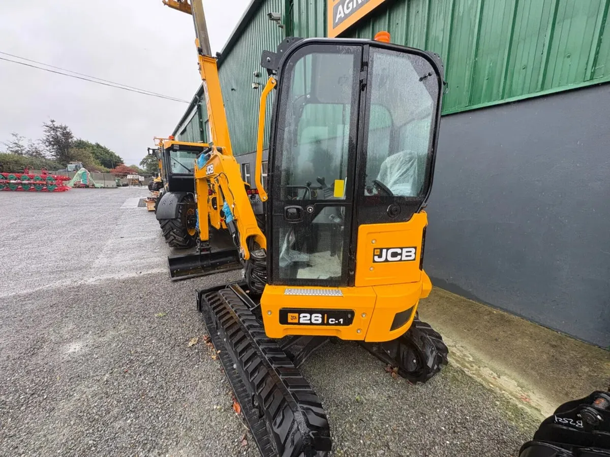 JCB 26C-1 MINI DIGGER - Image 3