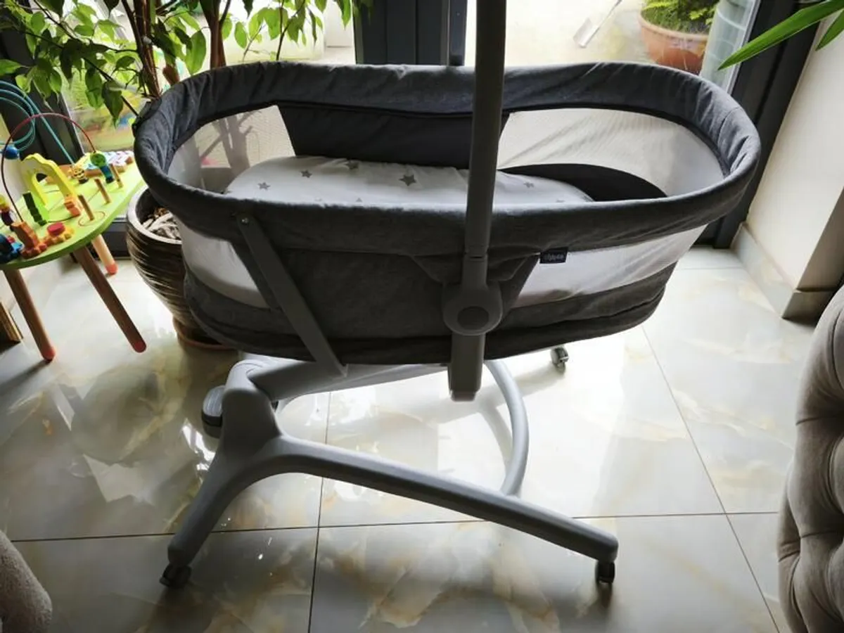 Chicco 4 in 1 Baby Hug Air Bundle - Image 1
