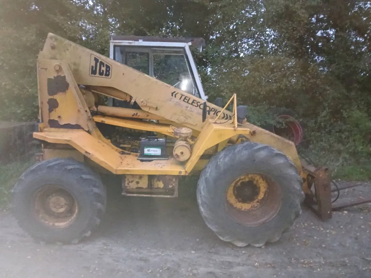 Jcb 520 farmhandler - Image 1
