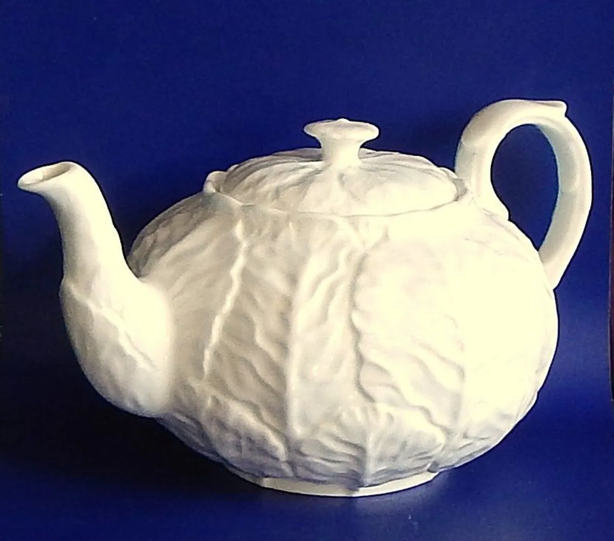 Wedgwood Bone China Countryware Teapot - Image 1