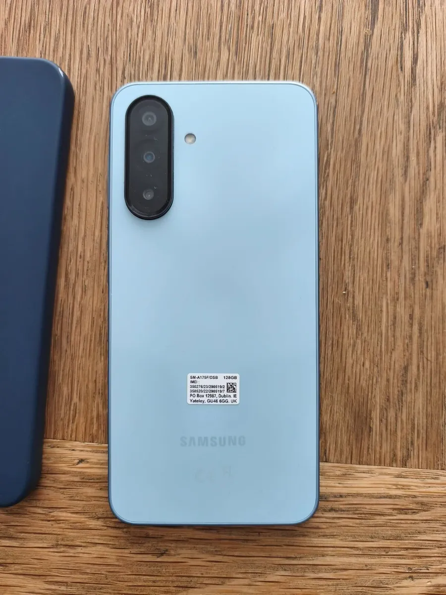 Samsung galaxy A17 - Image 2