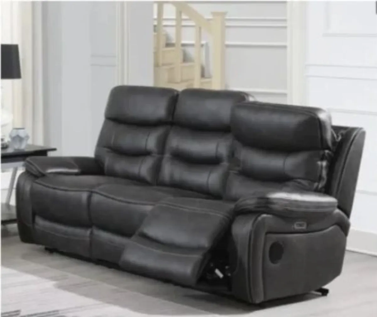 Noah Electric 3 Seater Recliner / Cinema Tech - Image 1