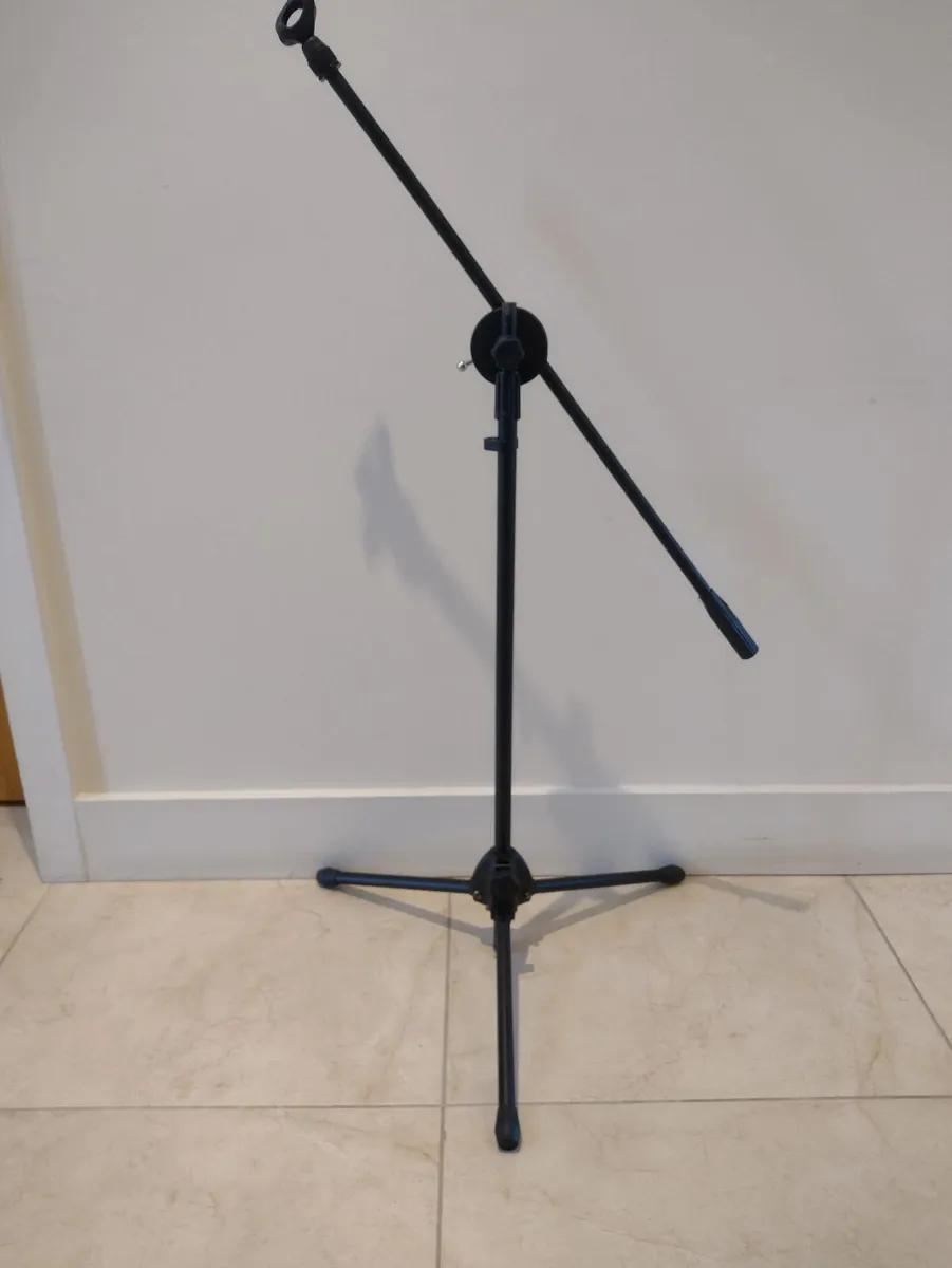 Microphone Stand with padded case. - Image 1