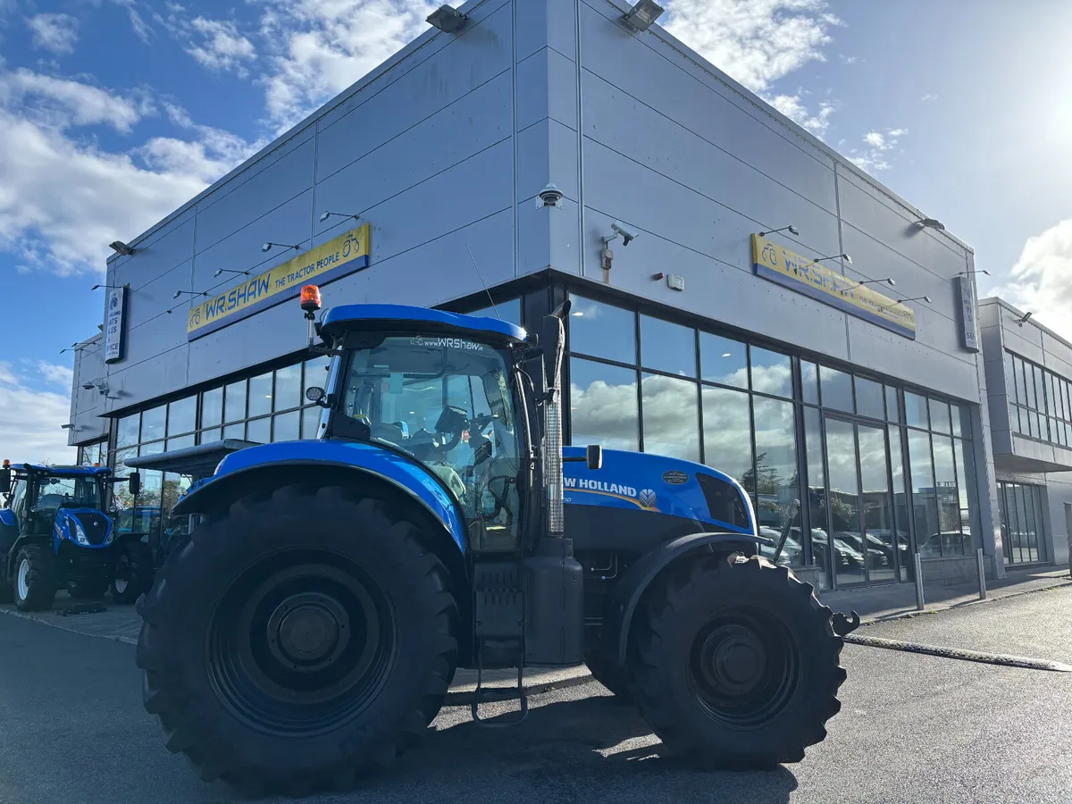New Holland T7.210 Power Command-6940hrs - Image 2