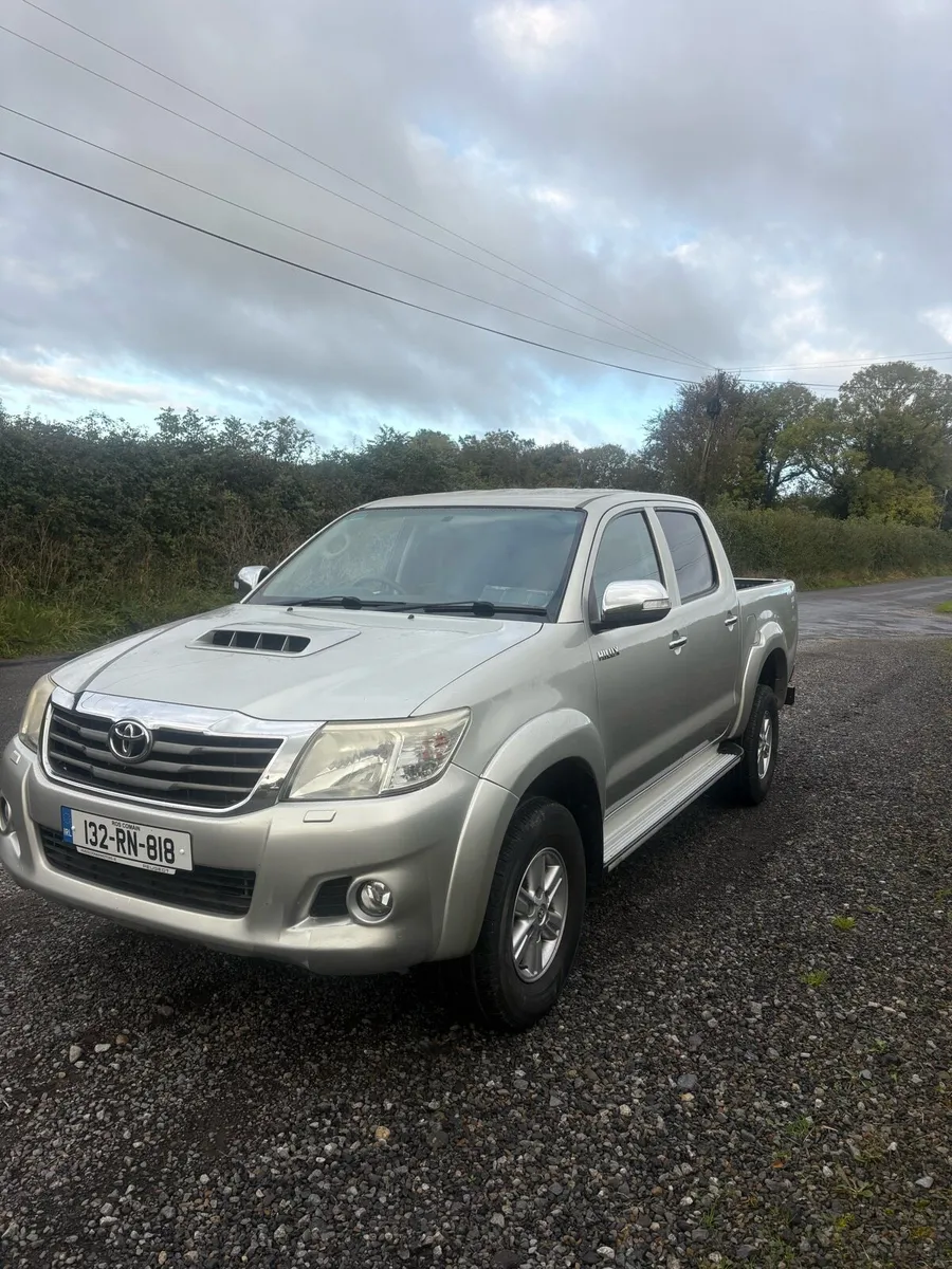 Toyota Hilux - Image 2