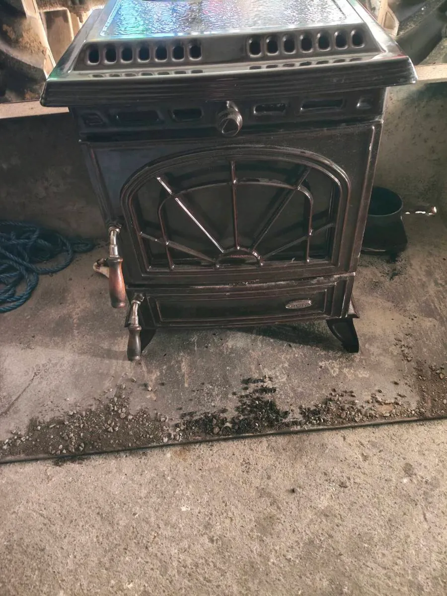 Stove - Image 2