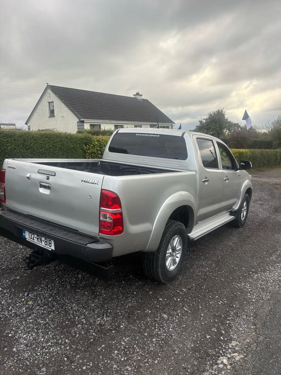Toyota Hilux - Image 4