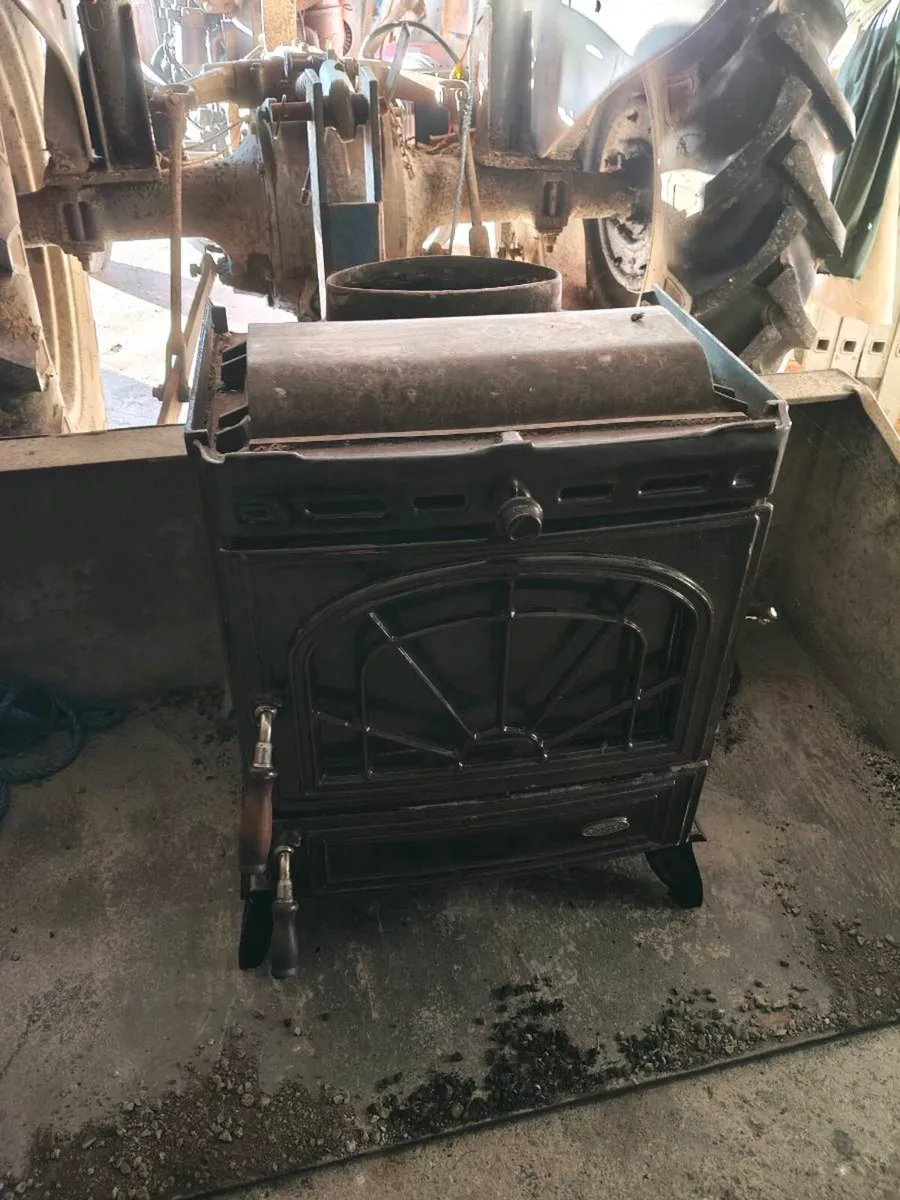 Stove - Image 4