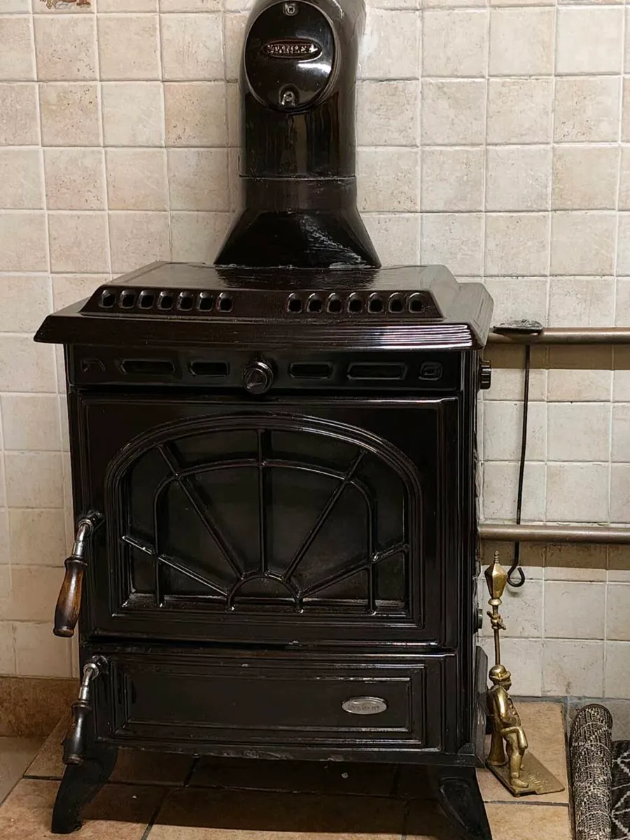 Stove - Image 1