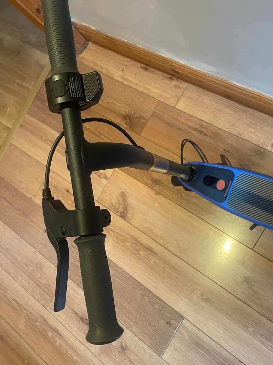 Segway C2 Lite Kids Electric Scooter - Image 2