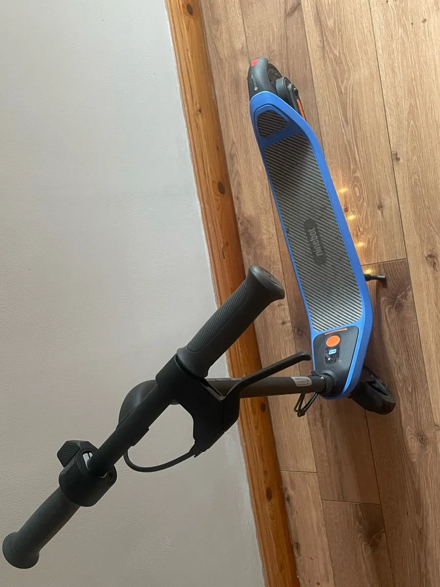 Segway C2 Lite Kids Electric Scooter - Image 3