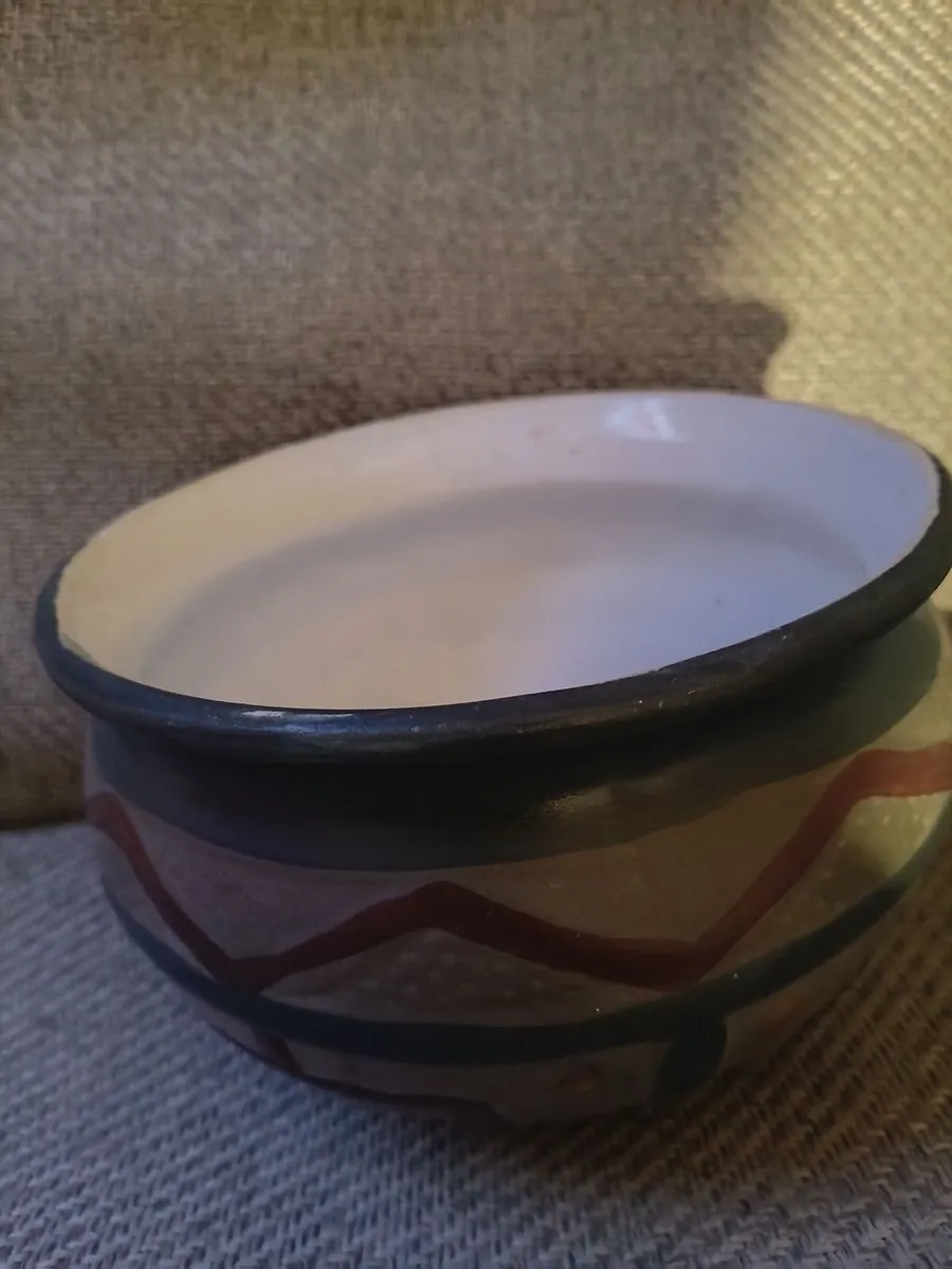 Ceramic bowl - Image 1