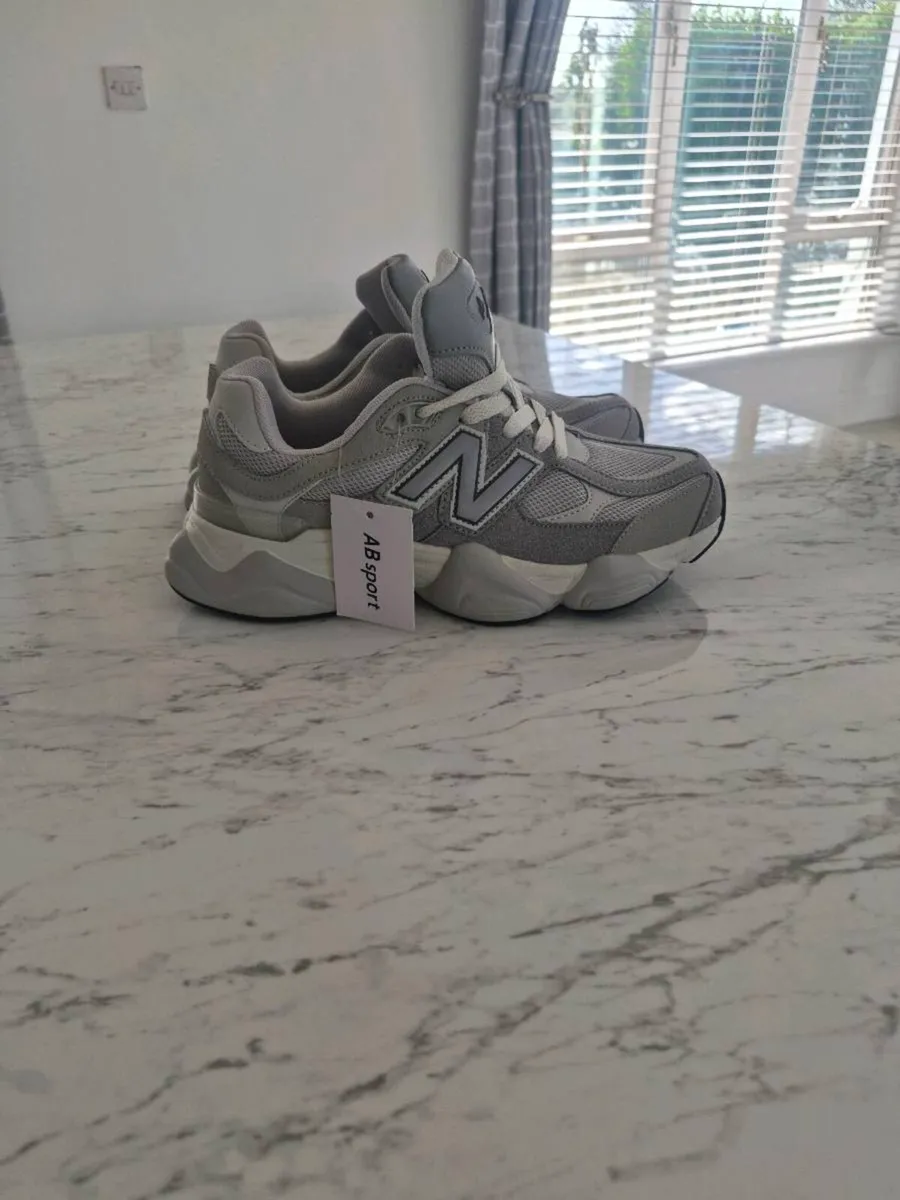 New balance - Image 2