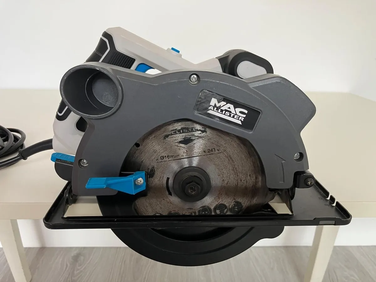 Mac Allister MCS1200 circular saw - Image 1