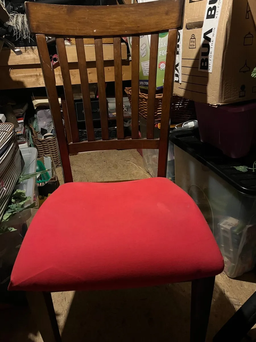 Set of 4 Chairs
