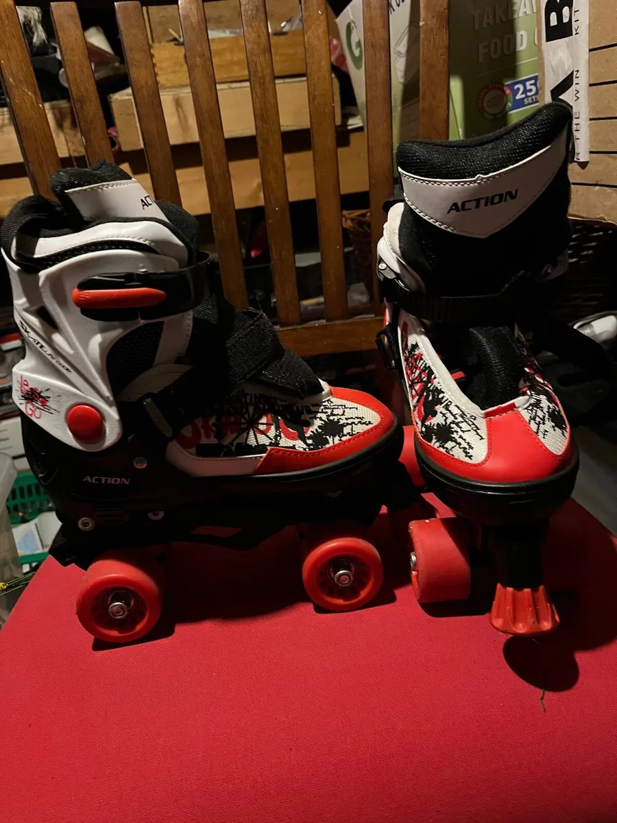 Roller Skates and blades set - Image 3