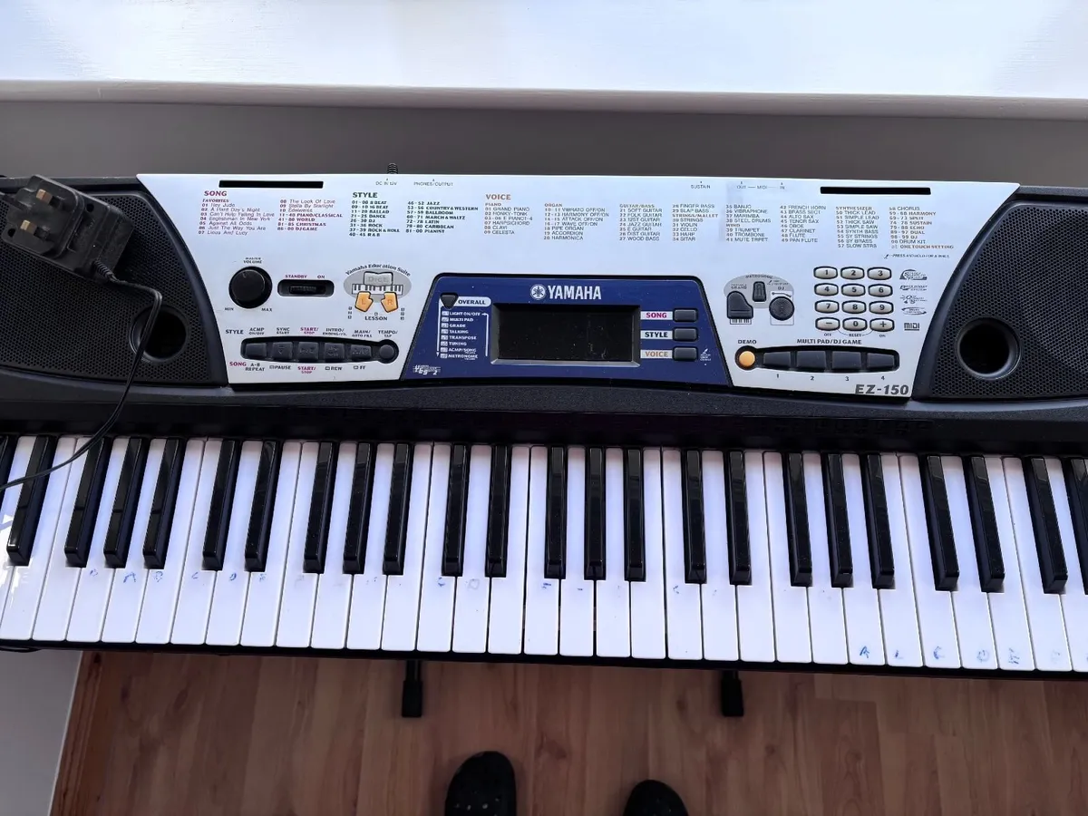 Yamaha EZ-150 Keyboard - Image 2