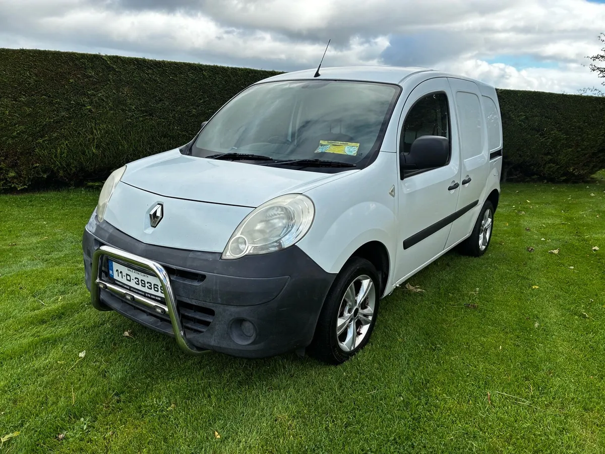 2011 Renault Kangoo - Image 1