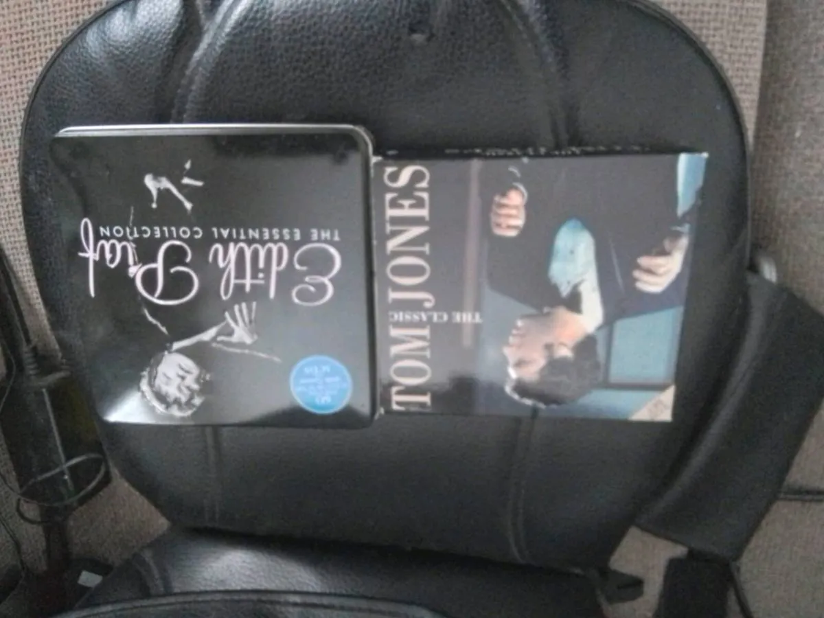 Edith Piaf essential cd collection +1 - Image 1
