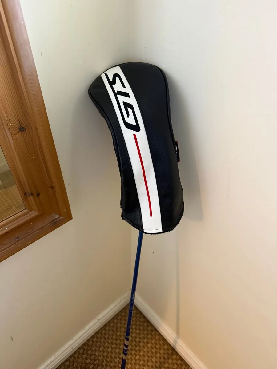 Titleist GTS3, blue velocore plus 7x stiff shaft - Image 1