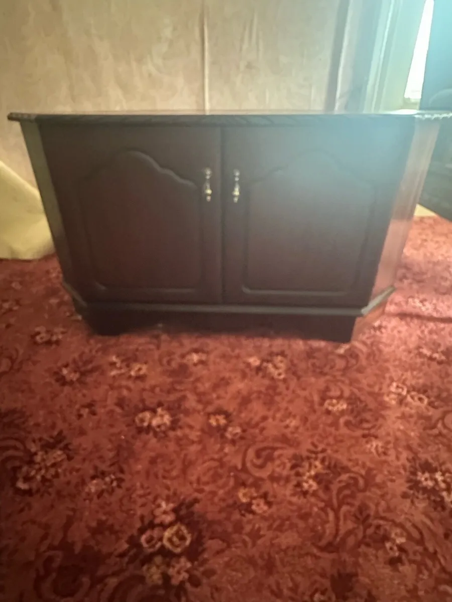 Dark wooden two door cabinet - Image 1