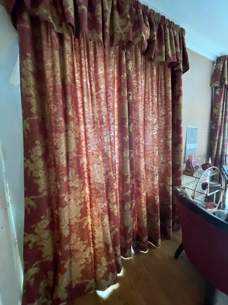 4 Laura Ashley curtains - Image 1