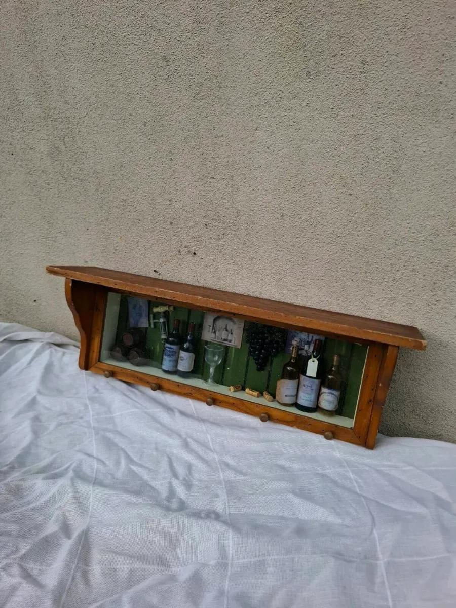 Lovely 60cm towel shelf for kitchen - Image 2