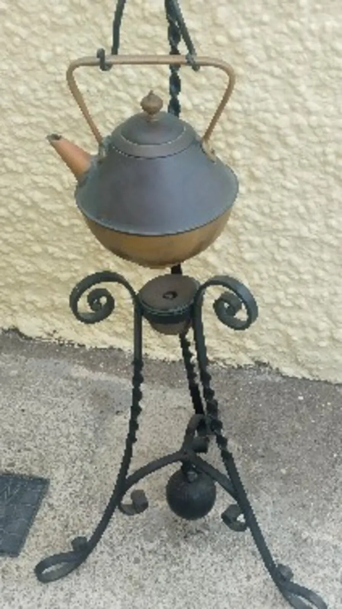 Antique Spirit kettle on metal tripod stand - Image 2
