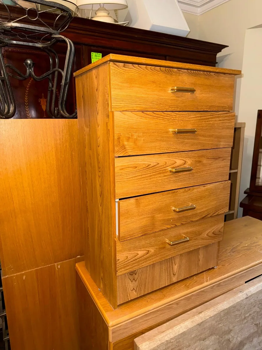 Chest of Drawers / Shelving Units / Bedroom / Etc - Image 4