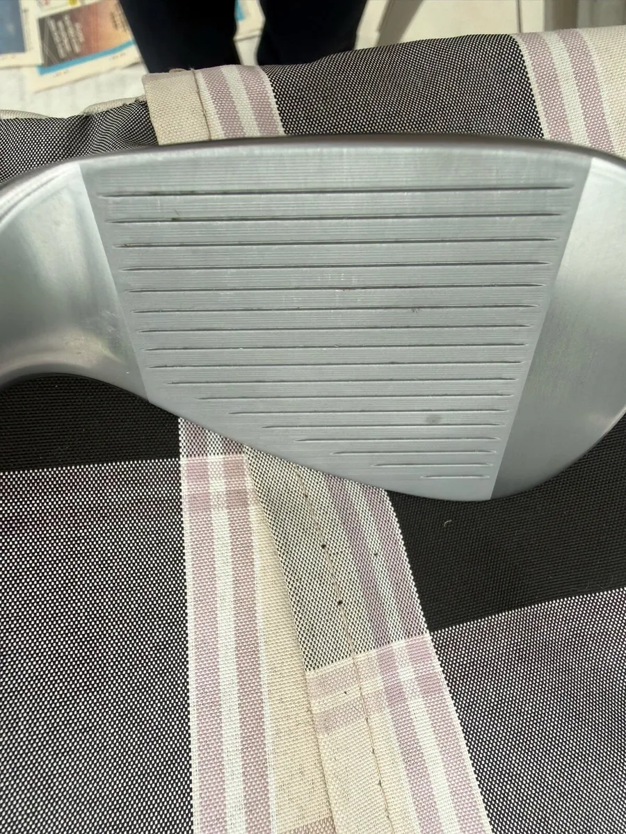 Golf club - Image 4