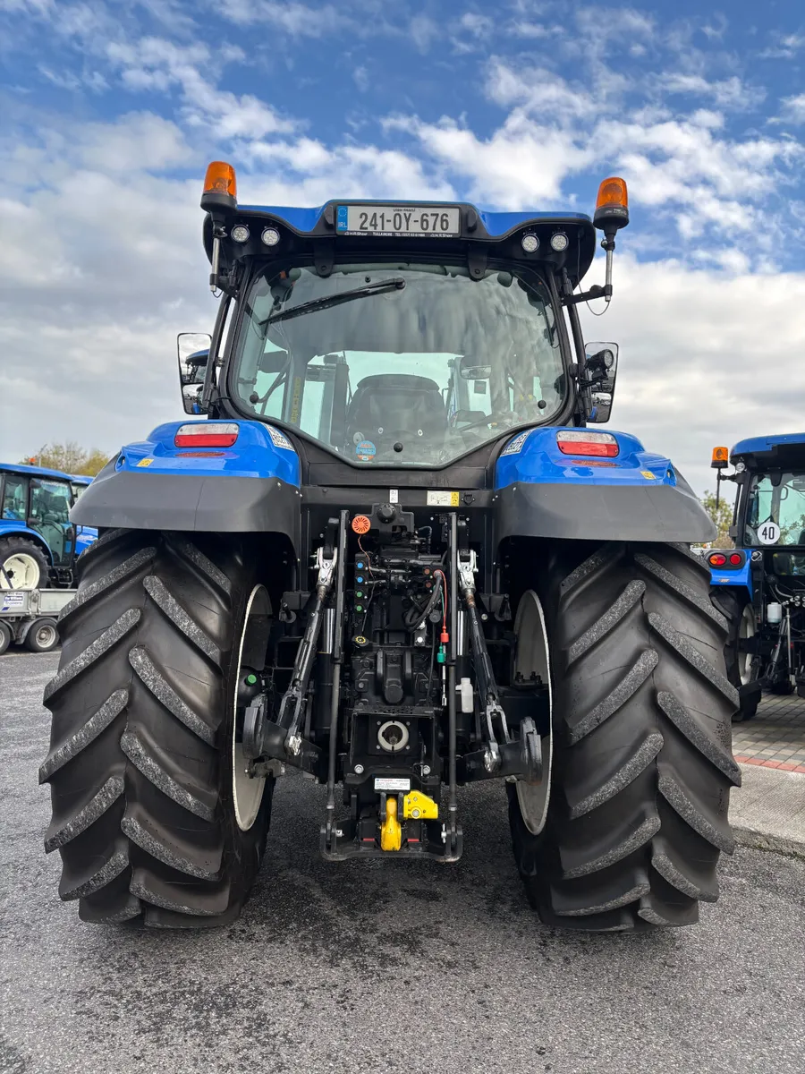 New Holland T6.155 Dynamic Command-2145hrs - Image 4