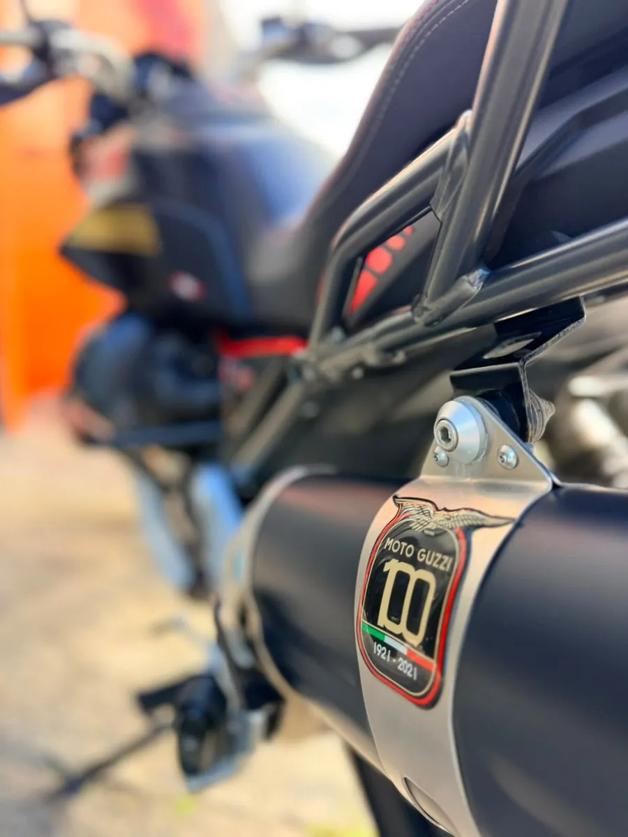 Moto Guzzi V85TT 2025 - Image 3