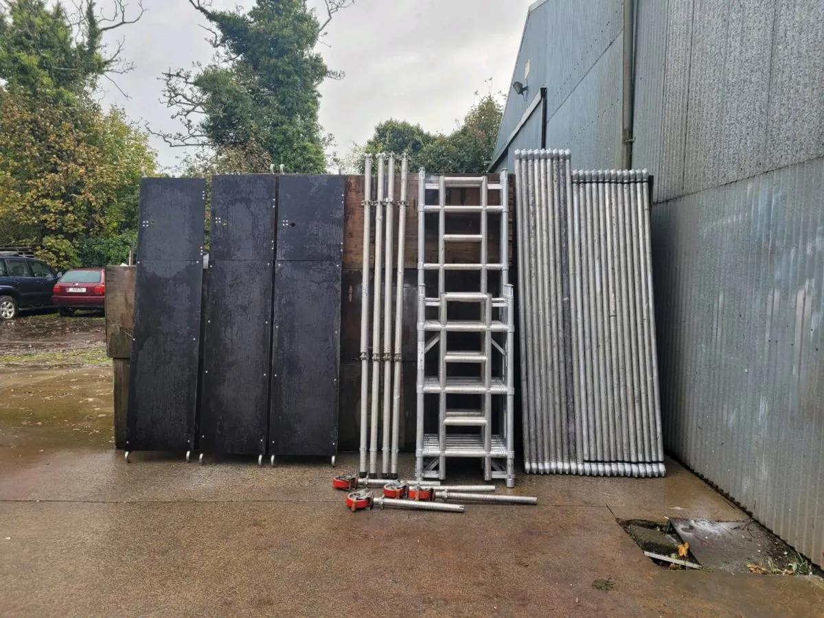Aluminium scaffold tower,  FREE DELIVERY - Image 4