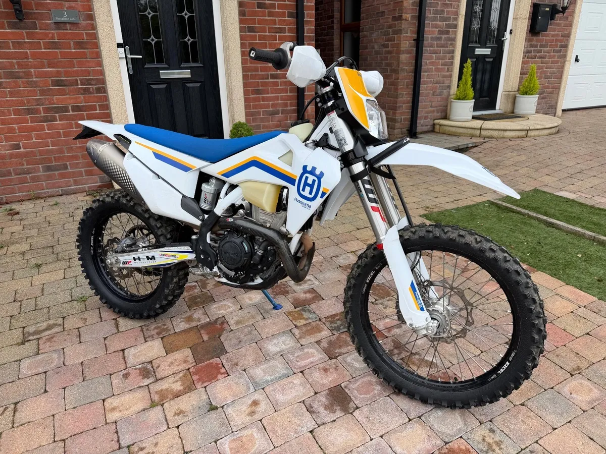 2024 Husqvarna FE350 Heritage (23MY) Low Hours - Image 1
