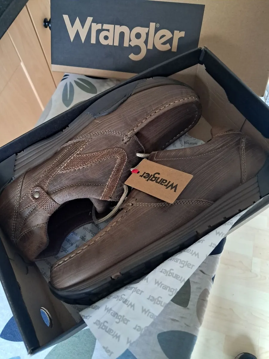 NEW WRANGLER MENS SHOES - Image 1