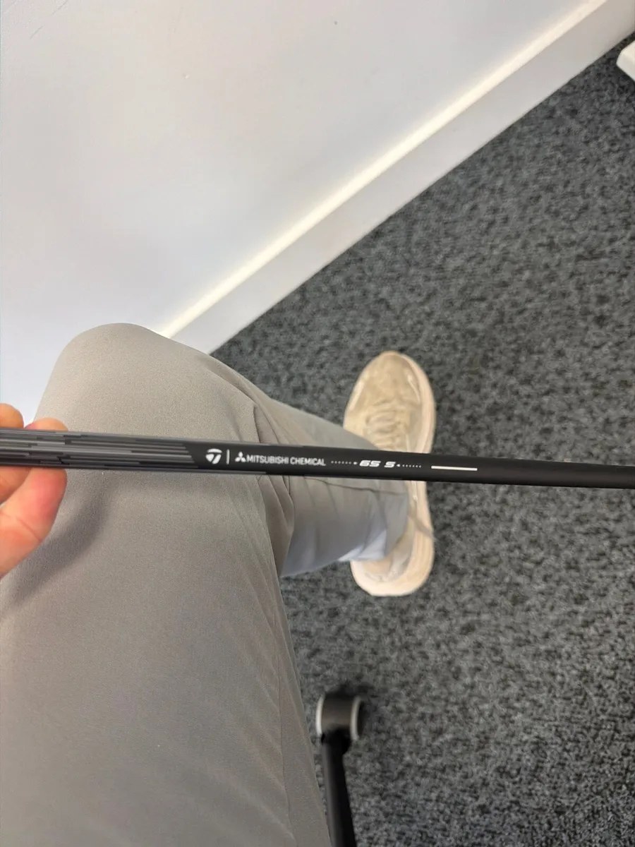 TaylorMade 3wood reax stiff shaft - Image 2