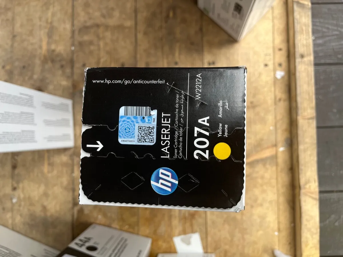 HP W2212A Yellow 207A Toner