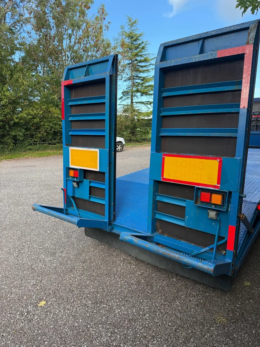 Trailers - Image 4