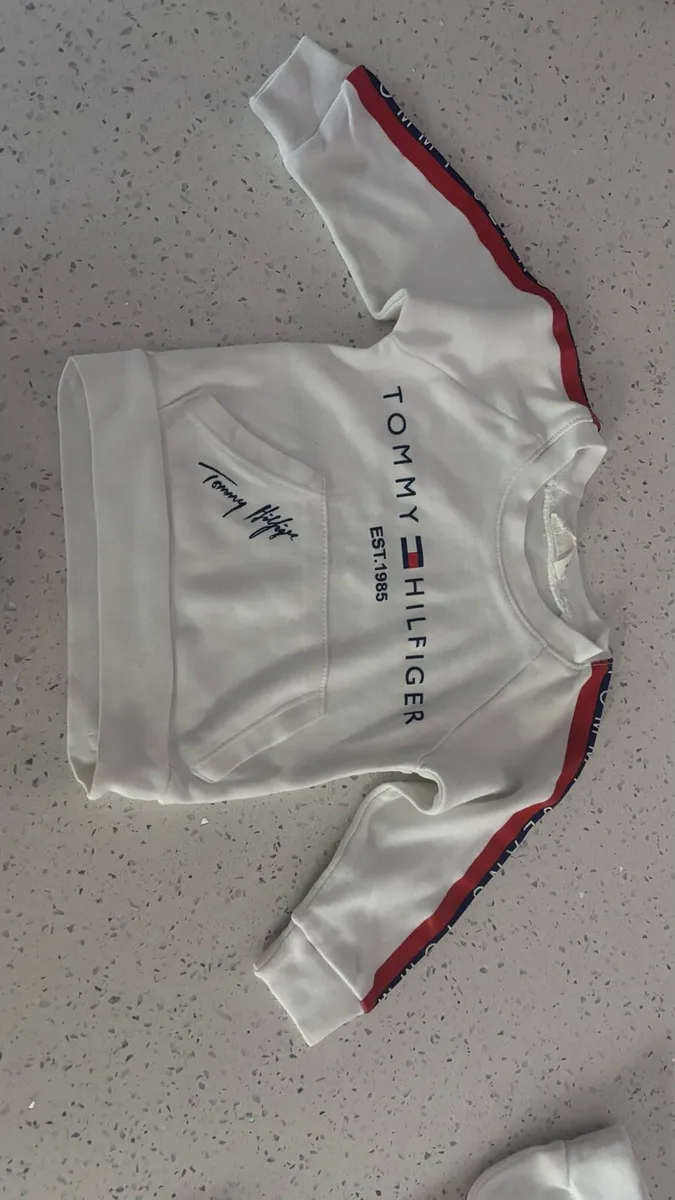Tommy Hilfiger set/ Tommy jeans - Image 3