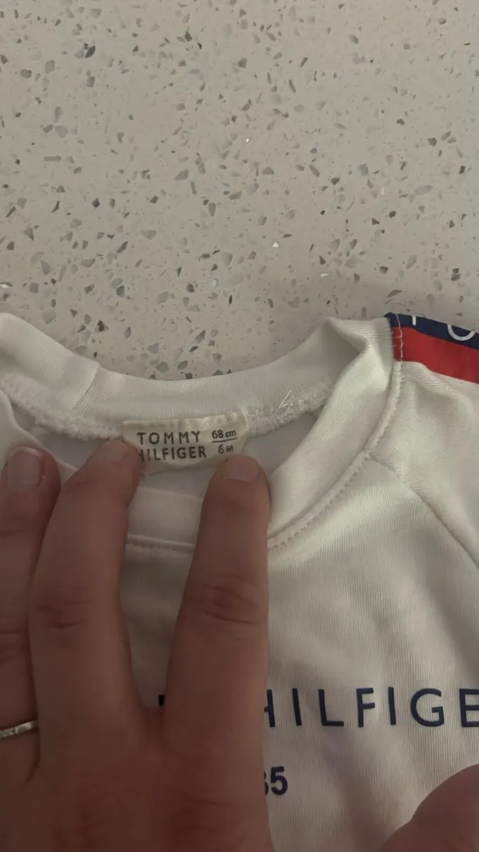 Tommy Hilfiger set/ Tommy jeans - Image 4