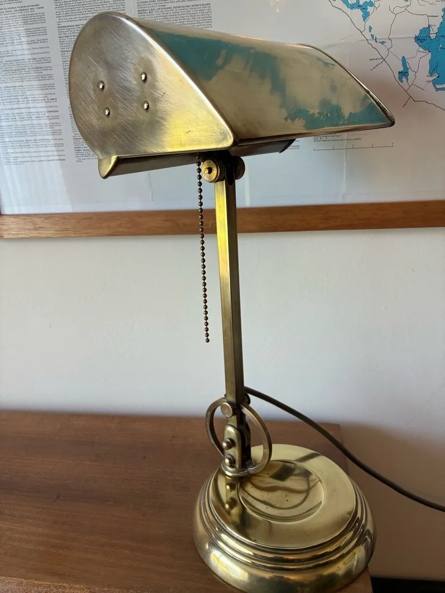 Antique 1920s Bankers lamp - Image 1