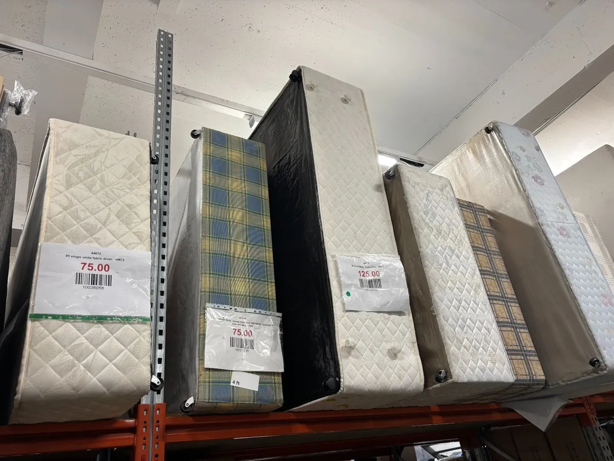 QUALITY DIVAN BASES @ CJM - Image 4